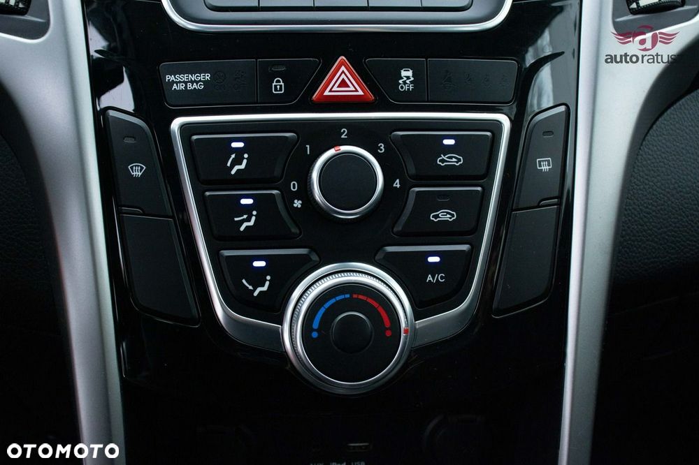 Hyundai i30 - 15
