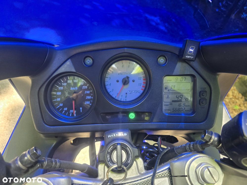 Honda VFR - 22