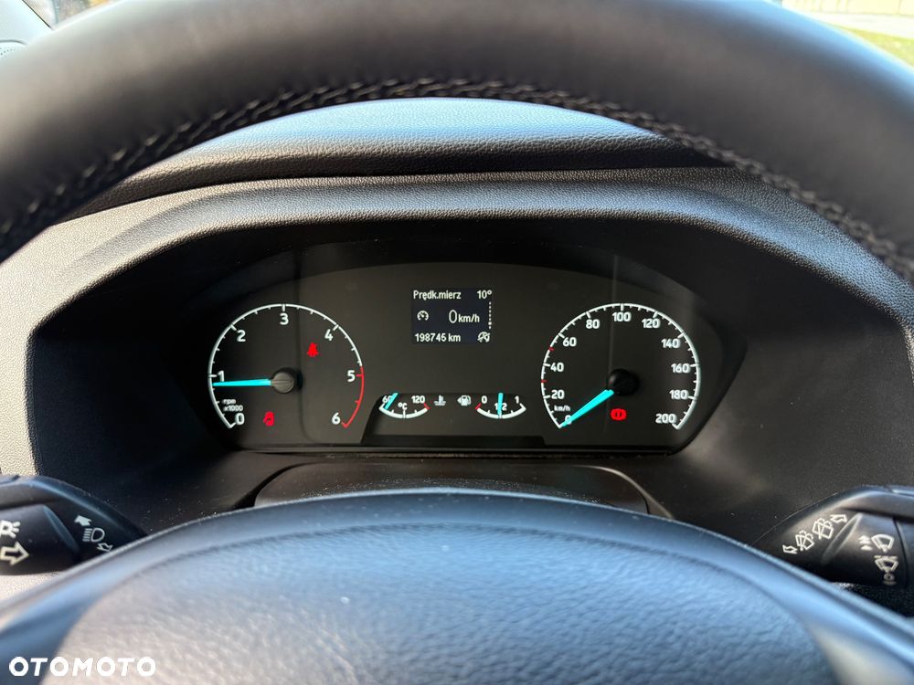 Ford Tourneo Custom 2.0 TDCi L2 Titanium - 33