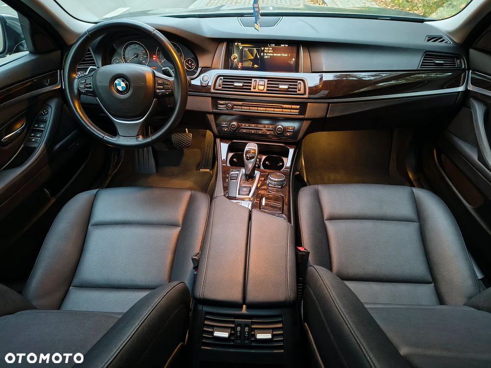 BMW Seria 5 - 29