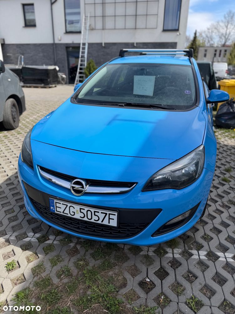 Opel Astra 1.4 Turbo Color Edition - 2