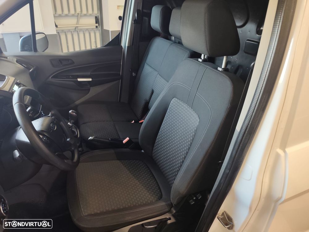 Ford Transit Connect - 10