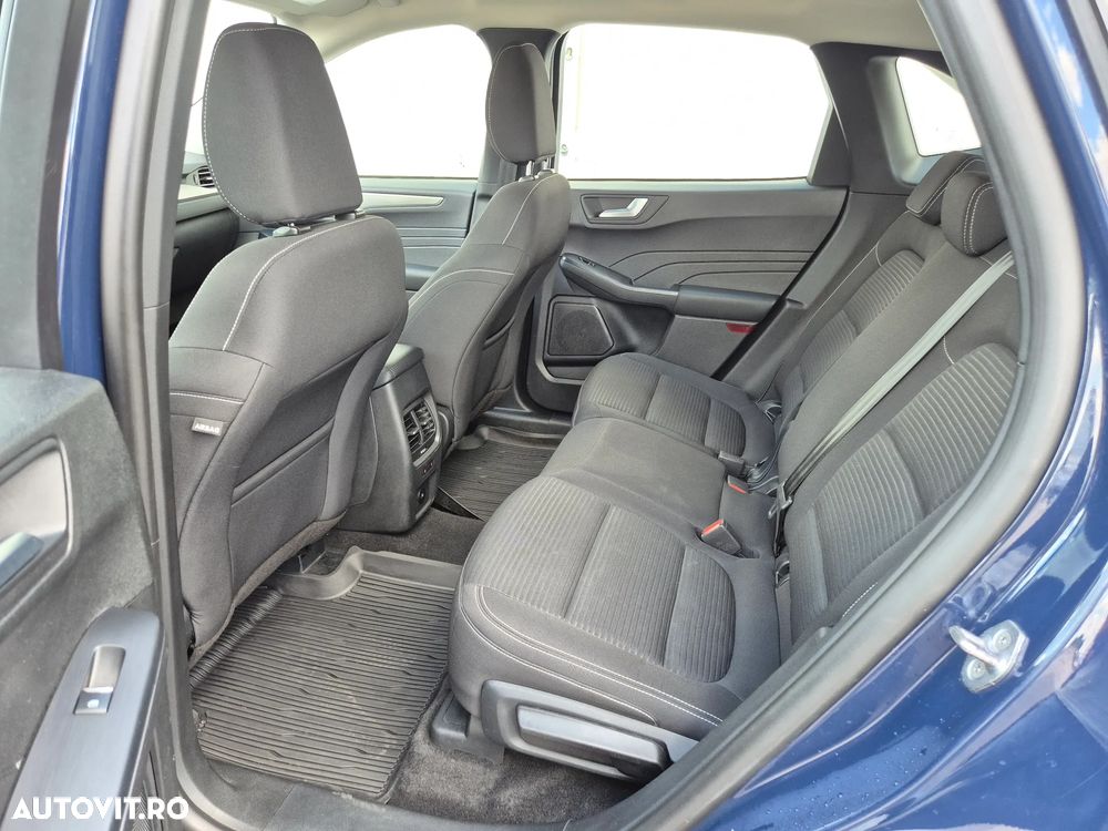 FORD Kuga 2024 — imagine 12