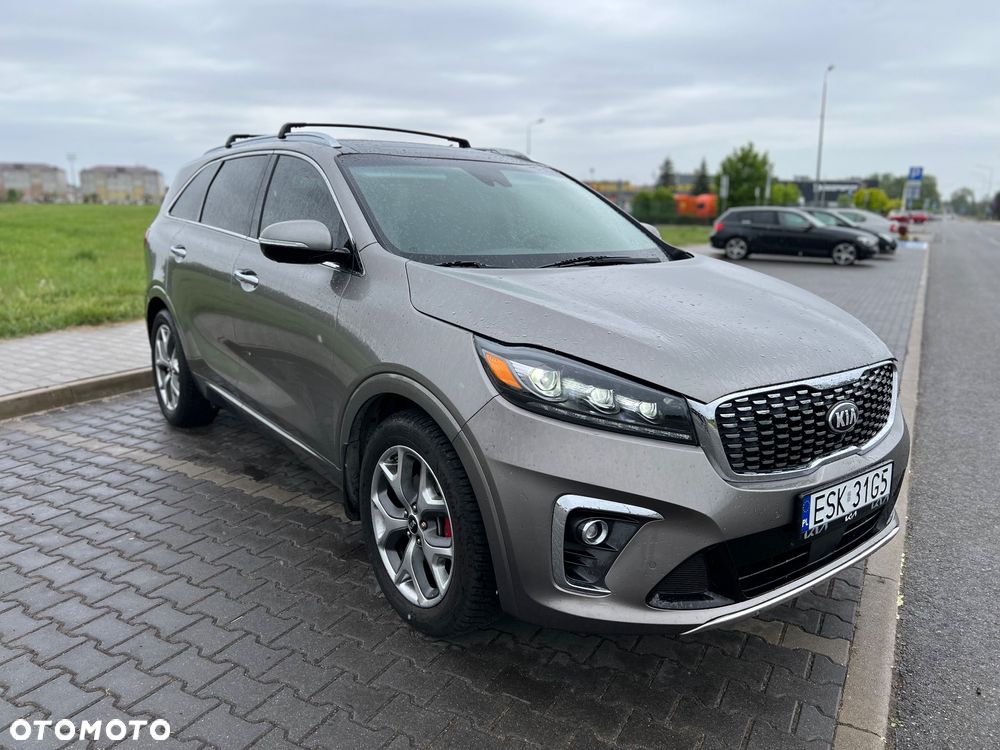 Kia Sorento - 4