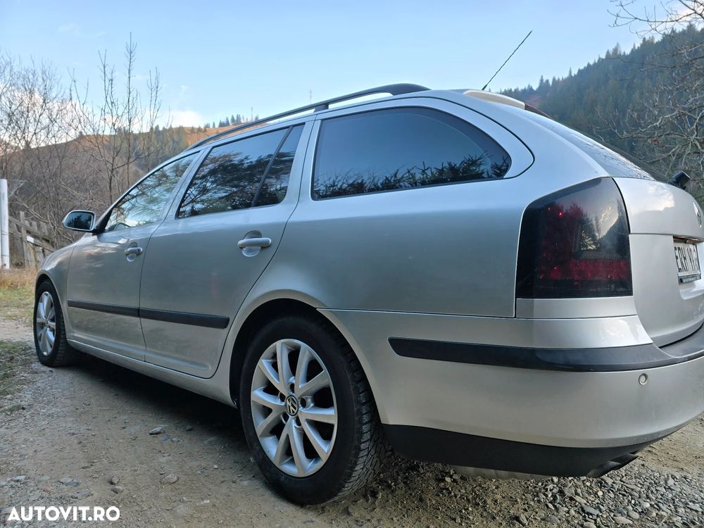 Skoda Octavia 2.0 FSI Trend - 6