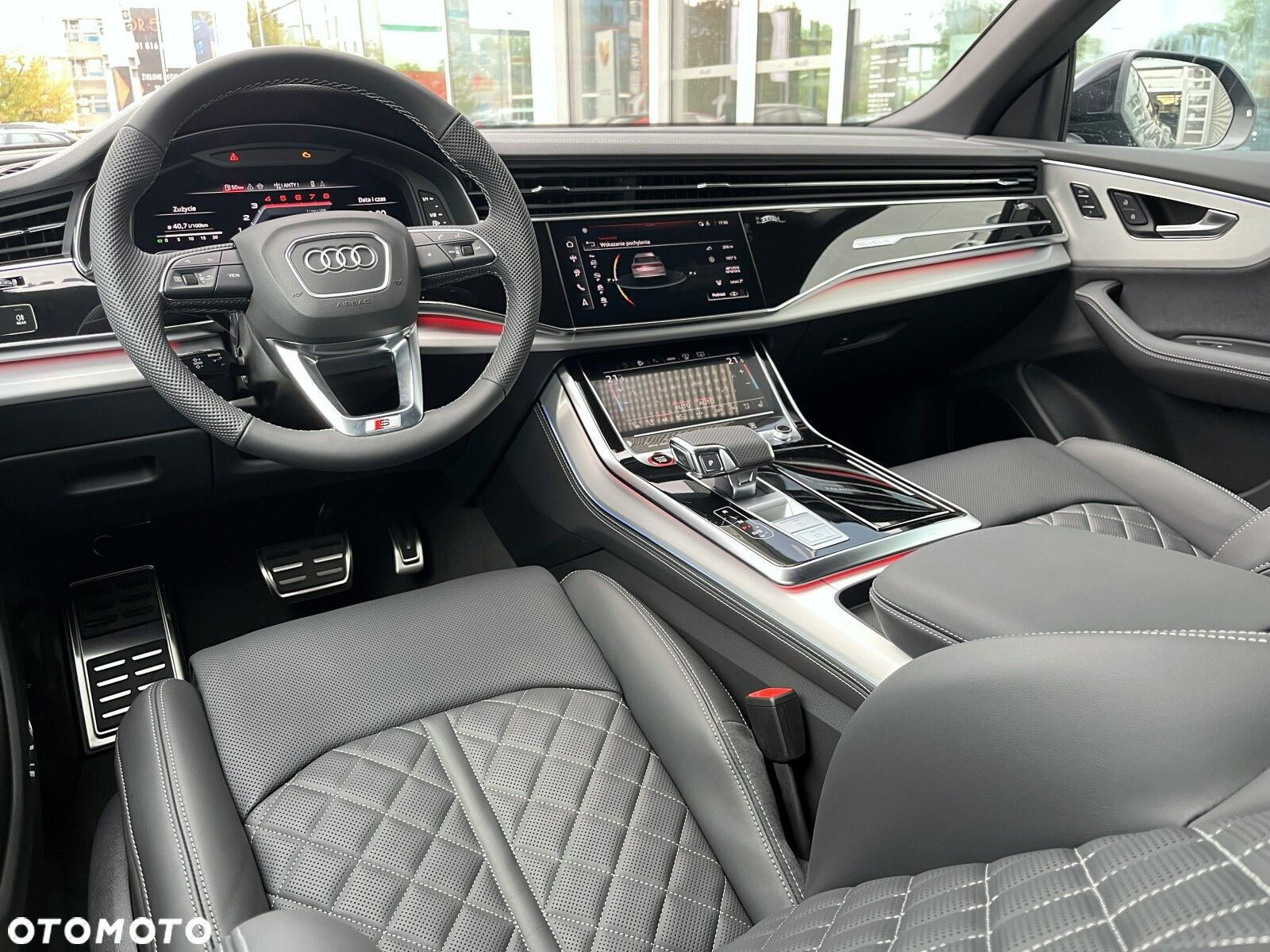 Audi SQ8 - 15