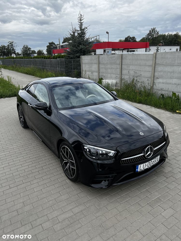 Mercedes-Benz Klasa E 300 Coupe 9G-TRONIC - 1