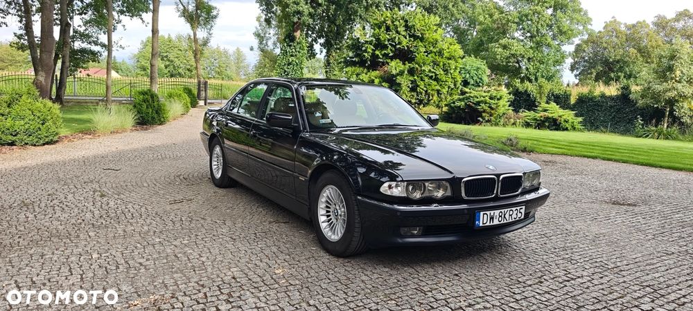 BMW Seria 7 - 2
