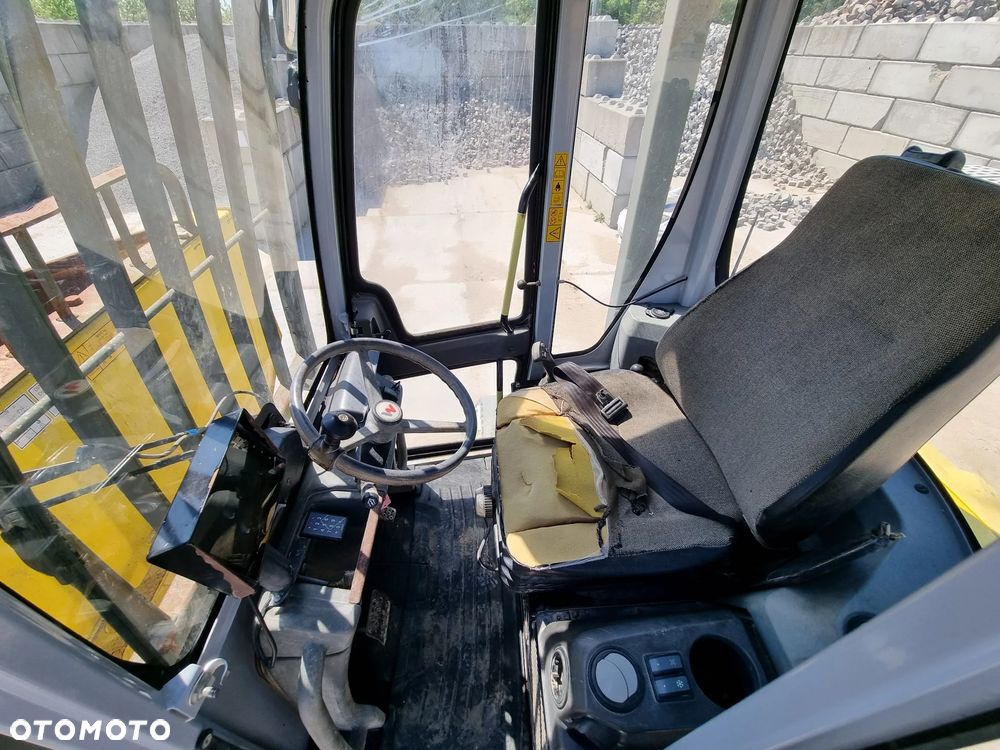 Wacker Neuson DW90 - 17
