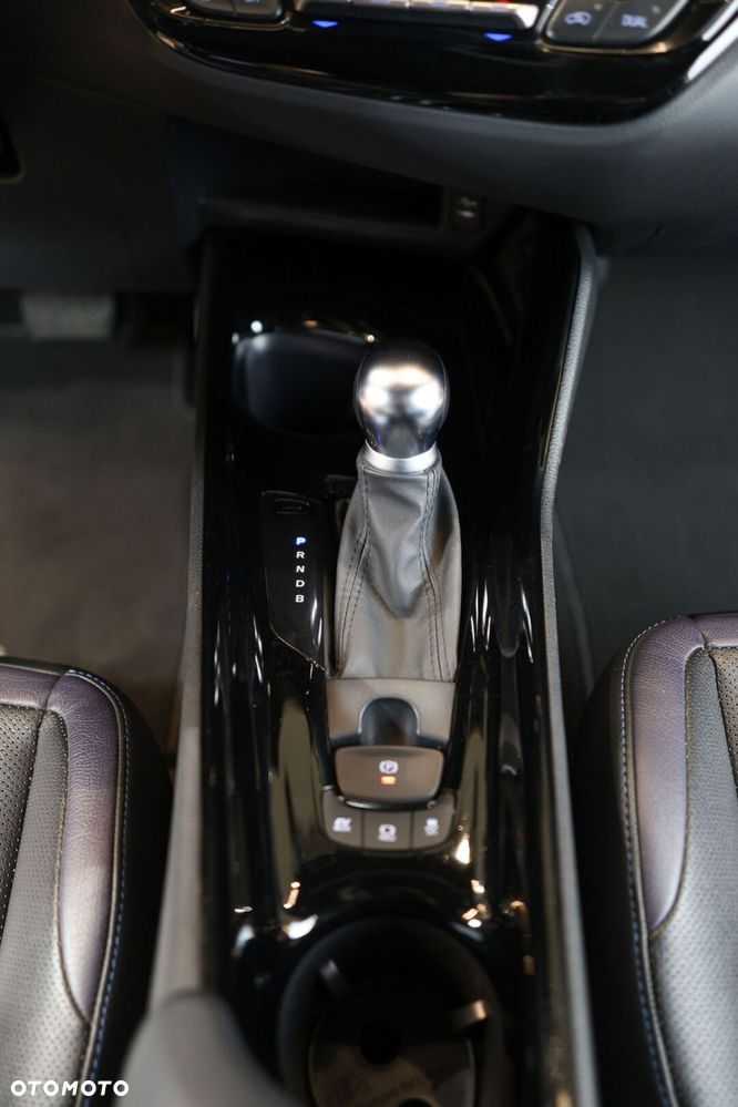 Toyota C-HR 1.8 Hybrid Selection - 24