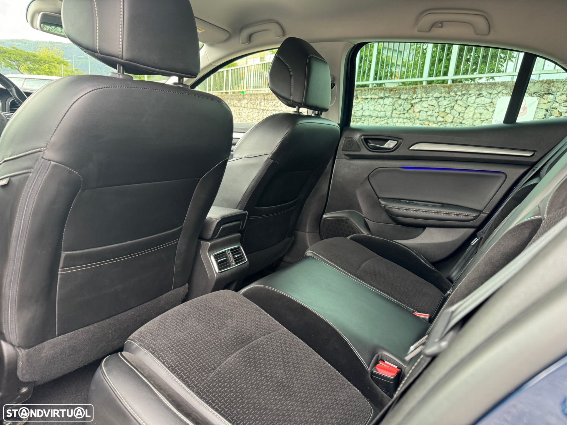 Renault Mégane ENERGY dCi 110 EDC INTENS - 13