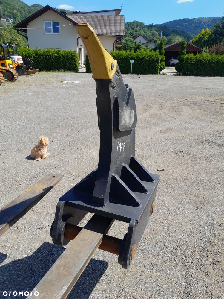Zrywak pazur ząb kieł do kamieni korzeni do koparki sworznie fi80mm. NOWY!!!