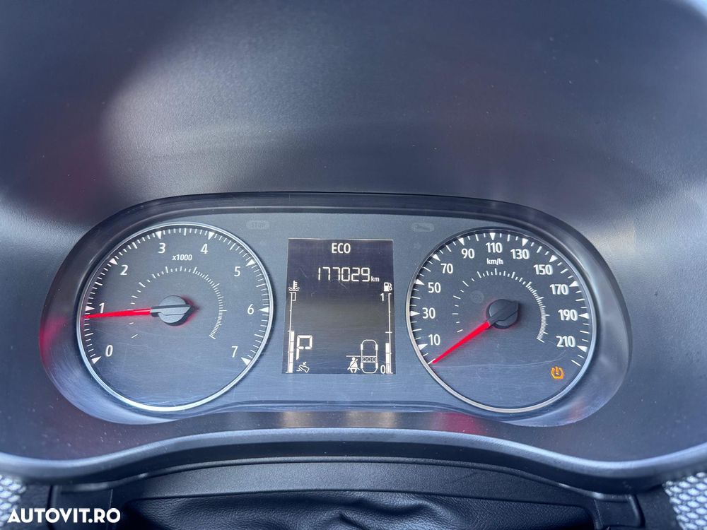 Dacia Logan TCe 90 CVT Comfort - 18