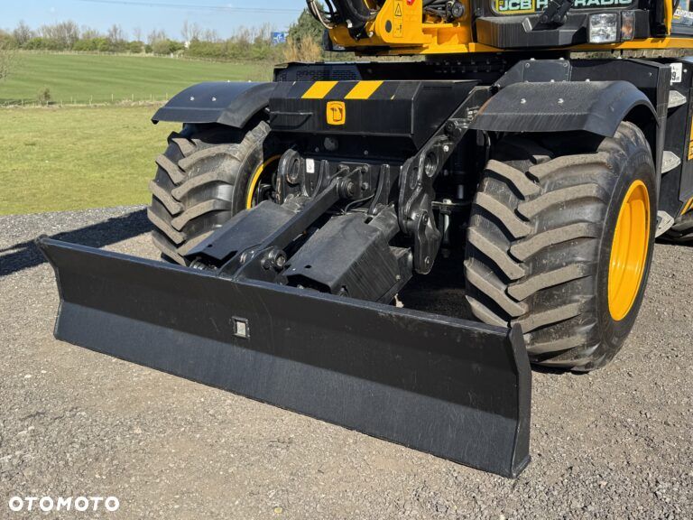 JCB HYDRADIG 110W - 16
