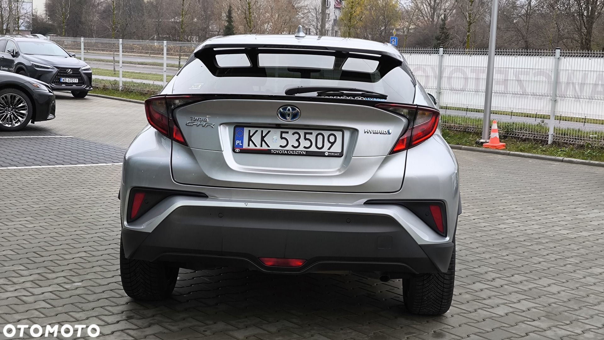 Toyota C-HR - 9