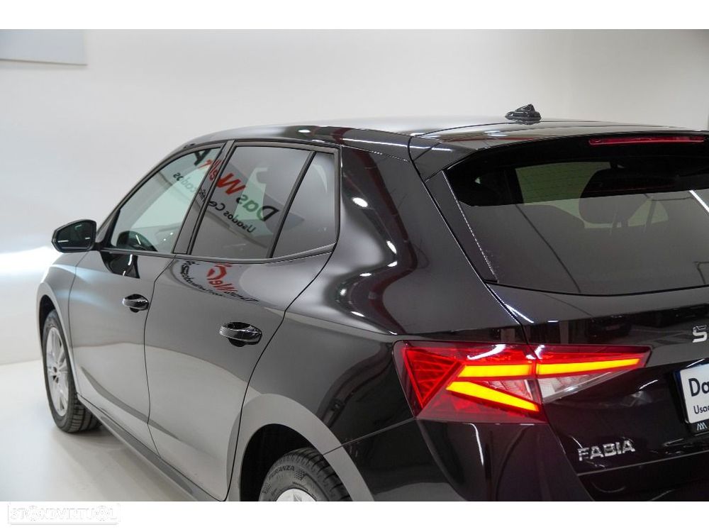 Skoda Fabia 1.0 TSI Selection DSG - 9