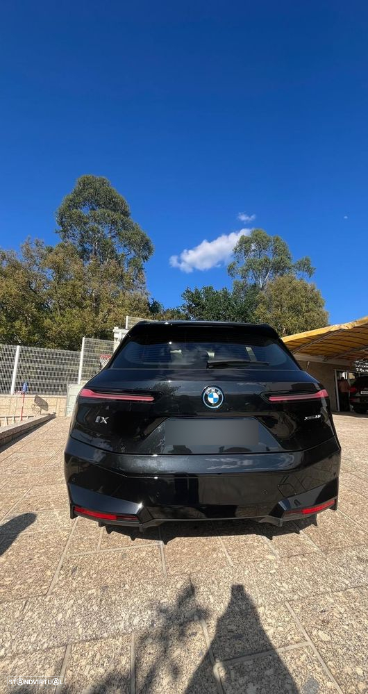 BMW iX xDrive 50 Pack Desportivo - 3