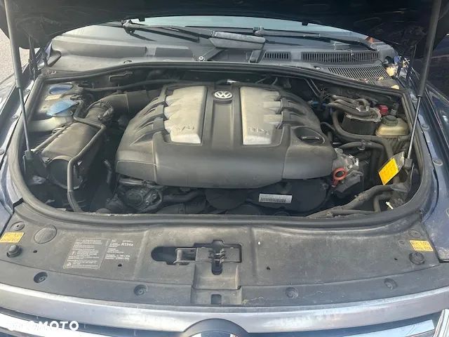Volkswagen Touareg 3.0 V6 TDI Tiptr - 10