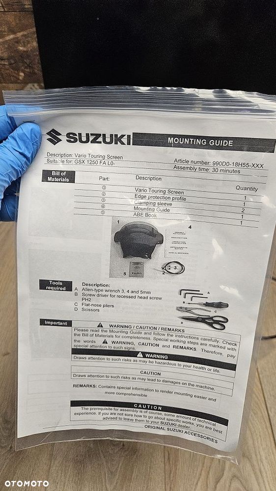 Szyba Turystyczna z Deflektorem Suzuki GSX 1250 FA L0+  990D0-18H55-SMO - 4