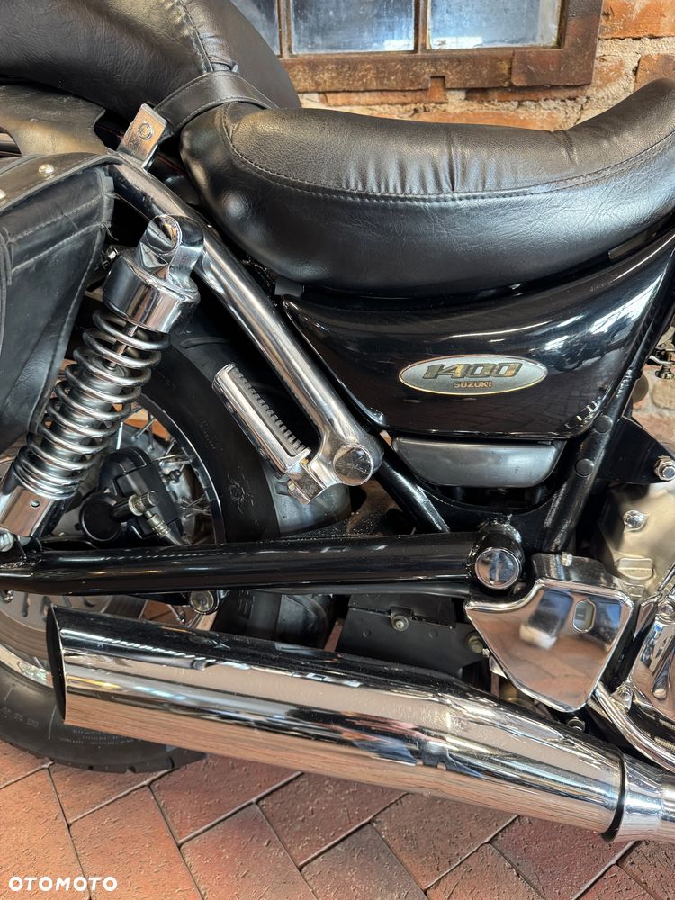 Suzuki Intruder - 31