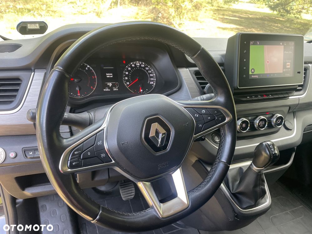 Renault Trafic Grand 2.0 dCi EDC - 35