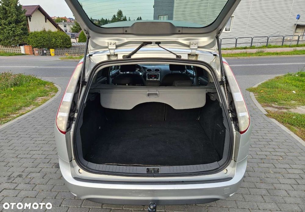 Ford Focus - 12