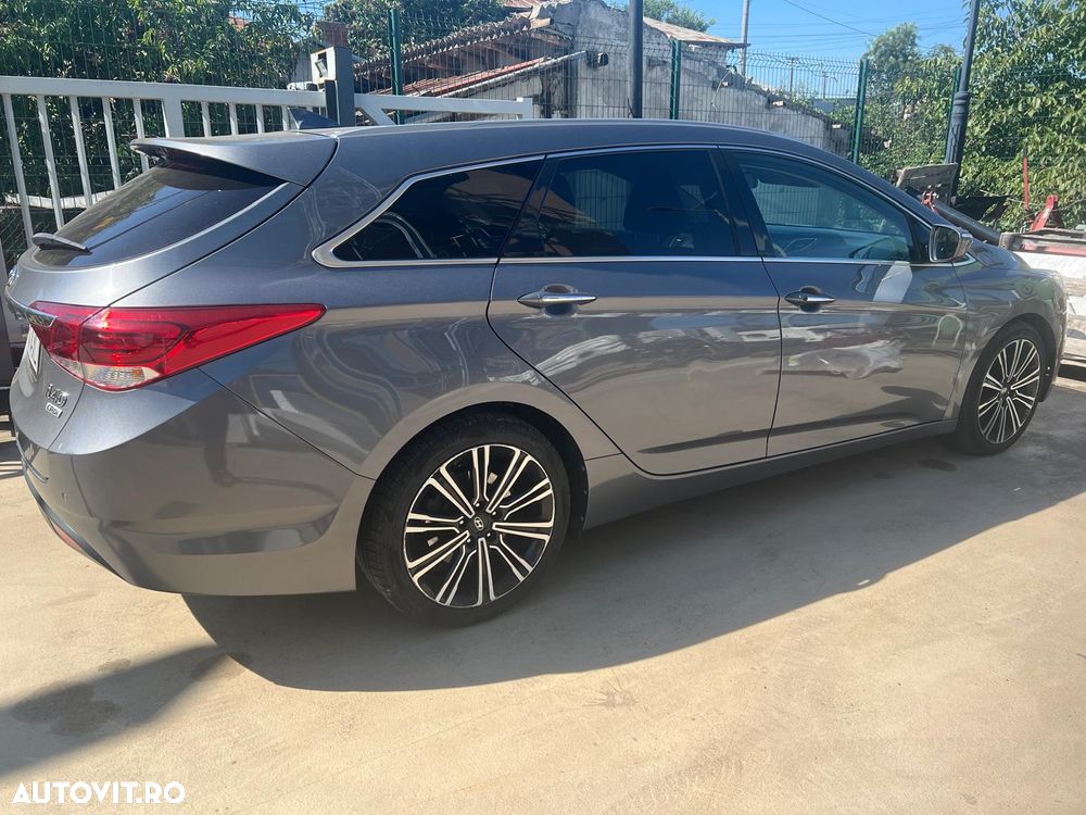 Hyundai i40 - 12
