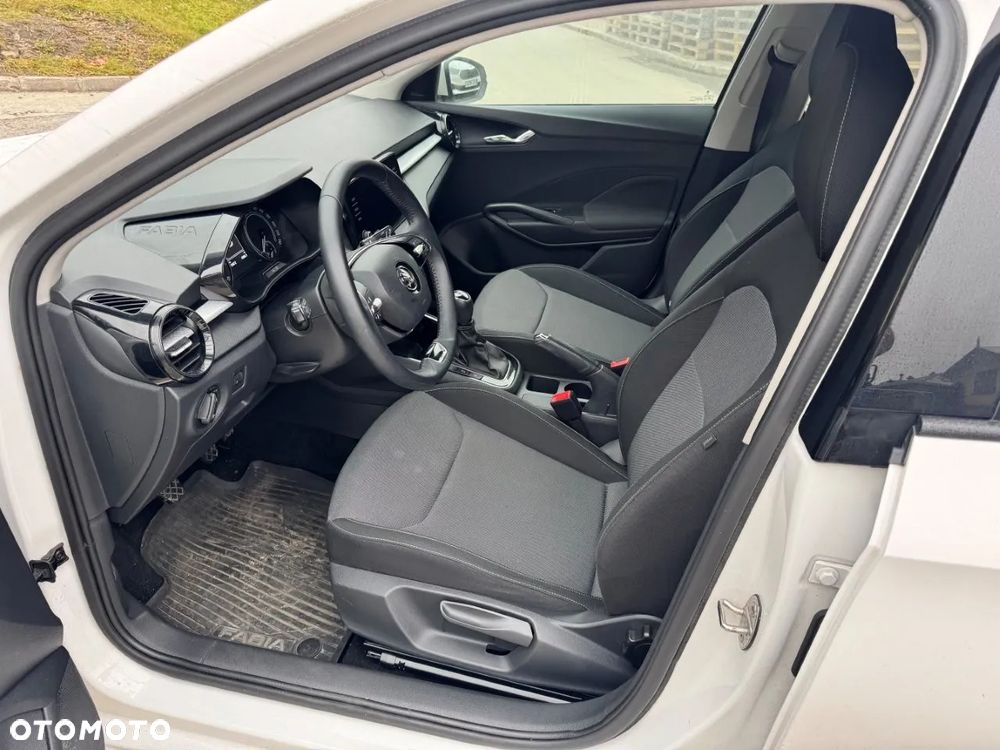 Skoda Fabia 1.0 TSI Ambition - 9