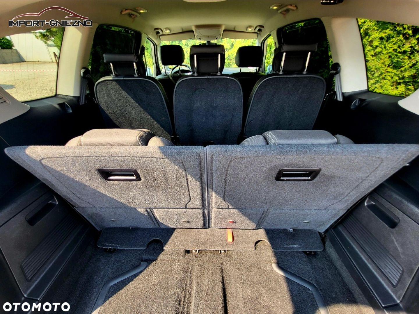 Ford S-Max - 30