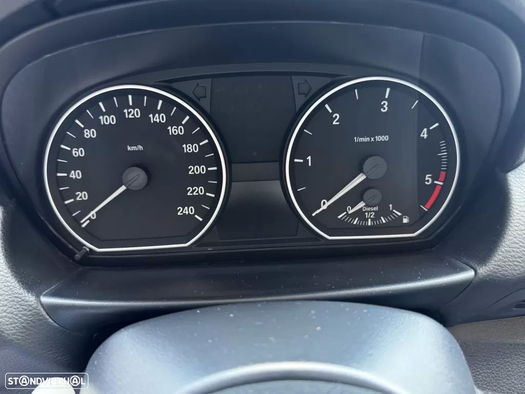 BMW 118 d Line Sport - 18