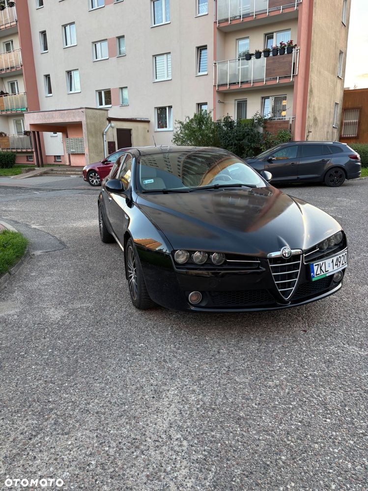 Alfa Romeo 159 - 1