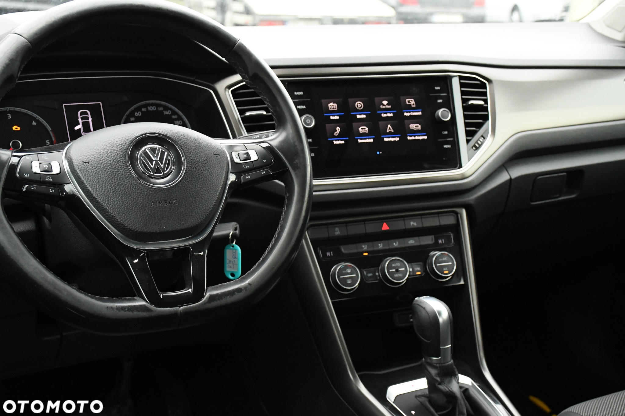 Volkswagen T-Roc 2.0 TDI SCR 4MOTION DSG ACTIVE - 28