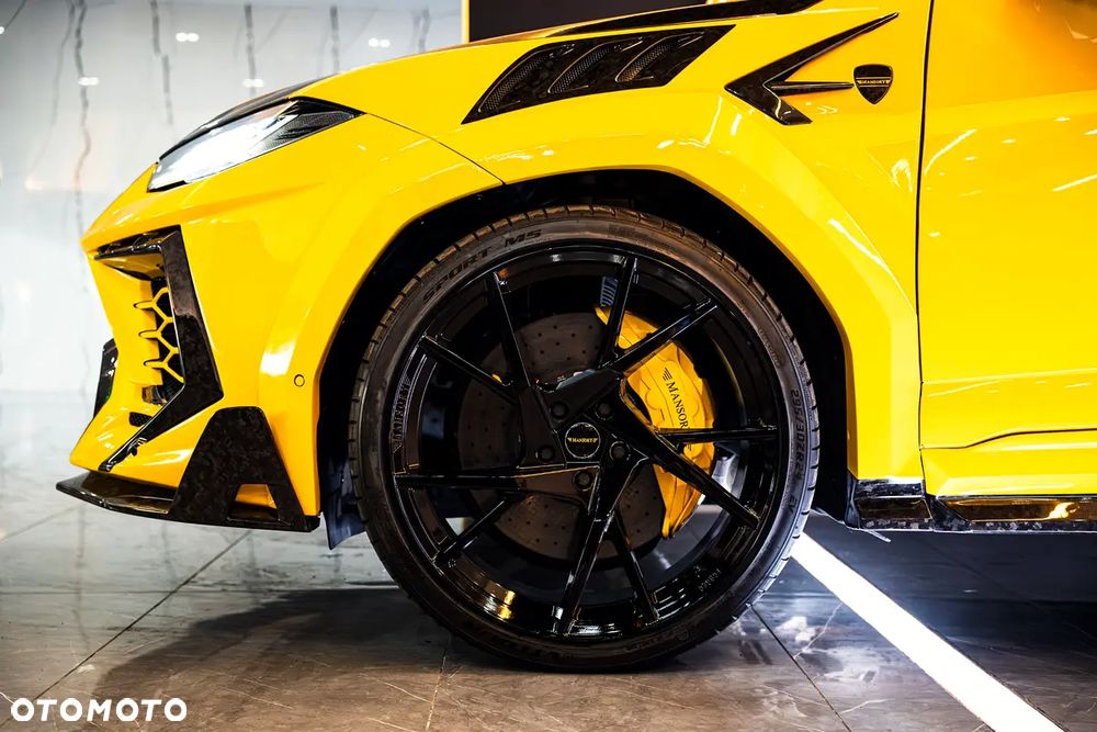 Lamborghini Urus - 9