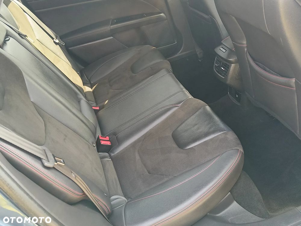 Ford Mondeo - 25