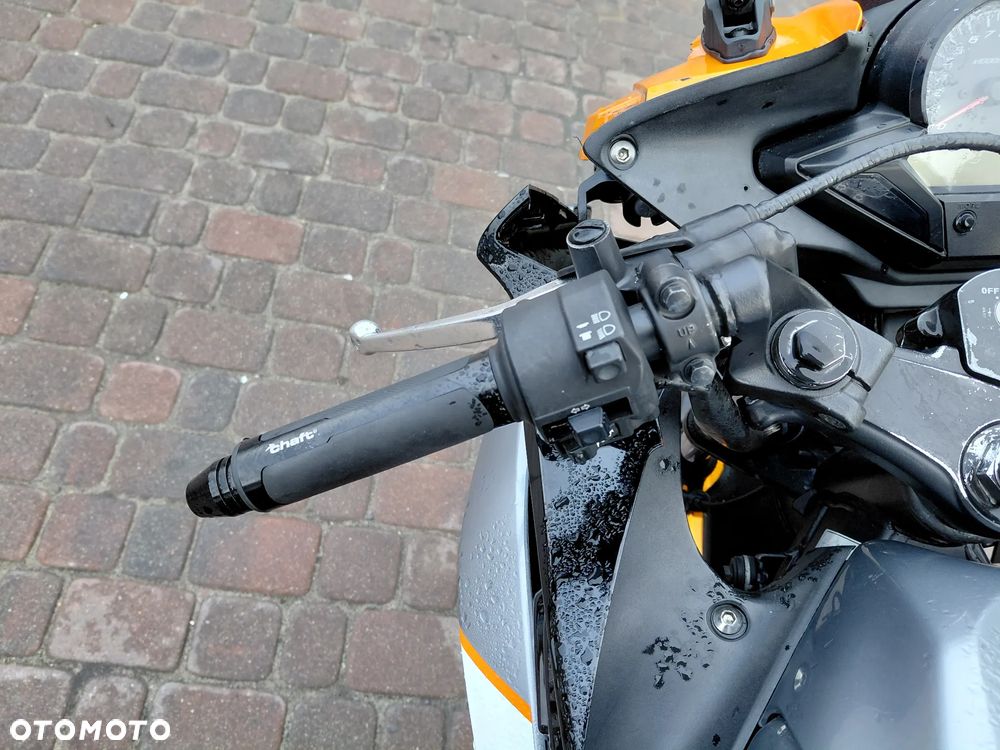 Honda CBR - 22