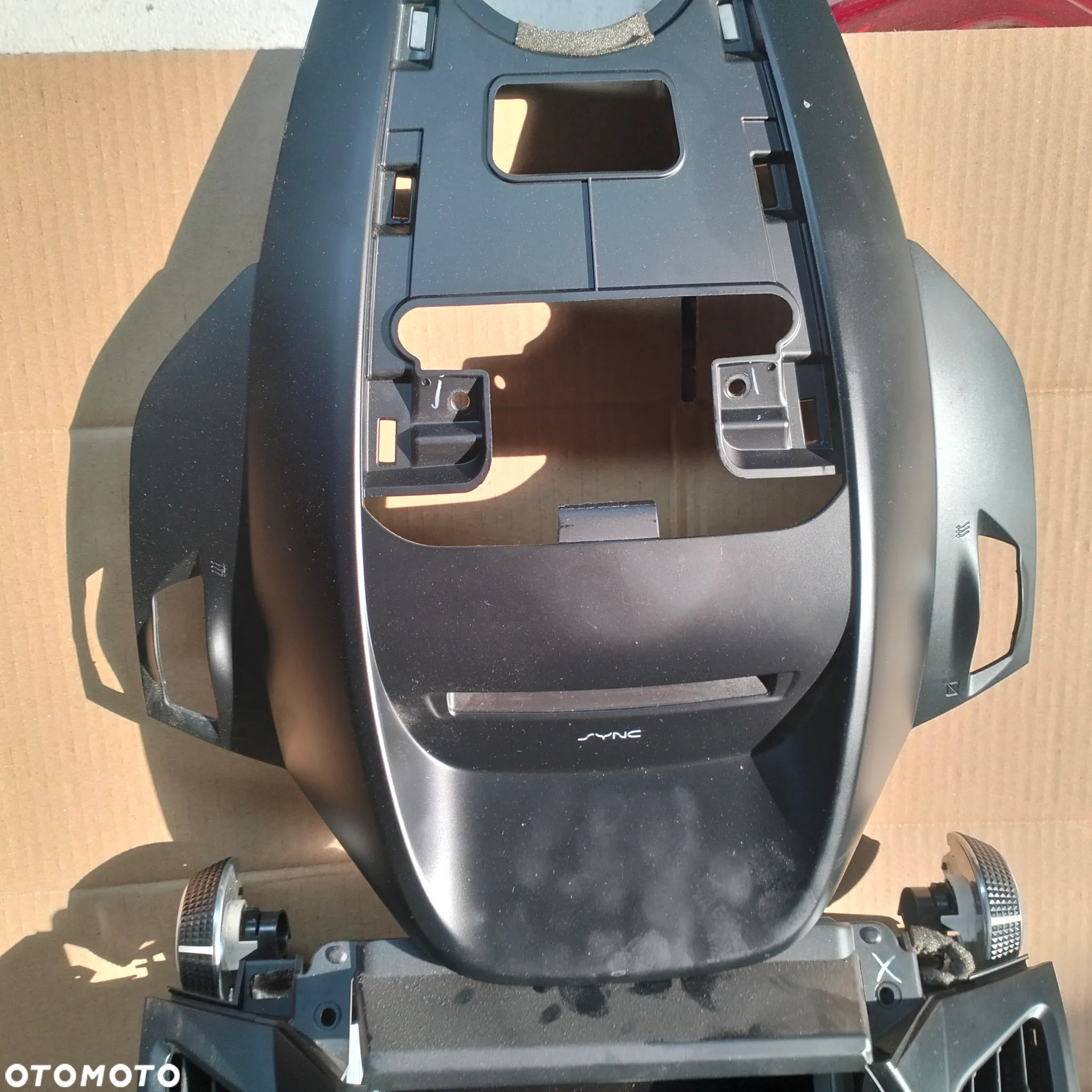 FORD KUGA NAWIGACJA MONITOE RADIO RAMKA FORD KUGA MK2 - 3