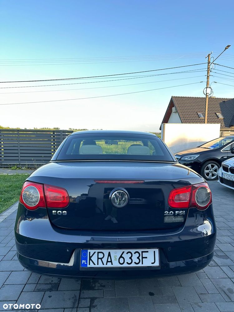 Volkswagen Eos - 8