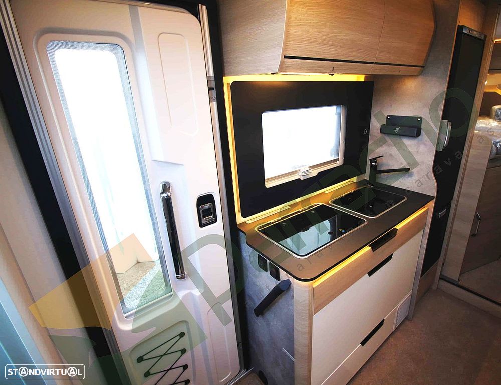 Rapido Serie C 55 Night Edition - 13