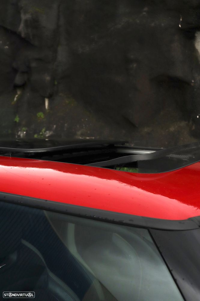 MINI 3 Portas John Cooper Works Plus Auto Desportiva - 4