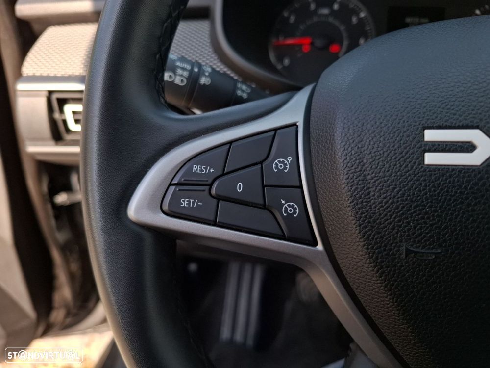 Dacia Jogger 1.0 ECO-G Expression 7L Bi-Fuel - 16