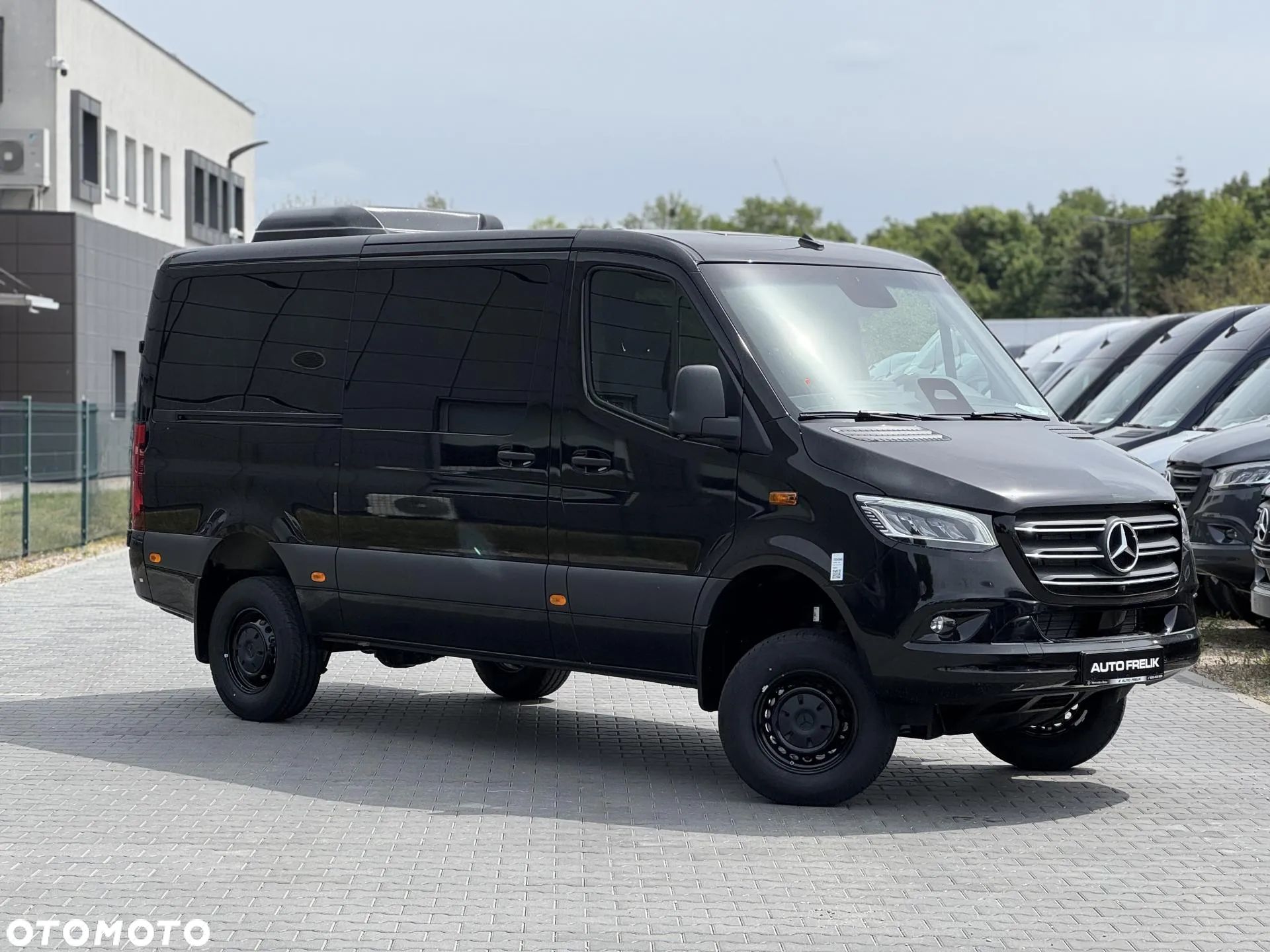 Mercedes-Benz Sprinter 319 CDI Standard SELECT AWD 9G-Tronic 907.233 - 1