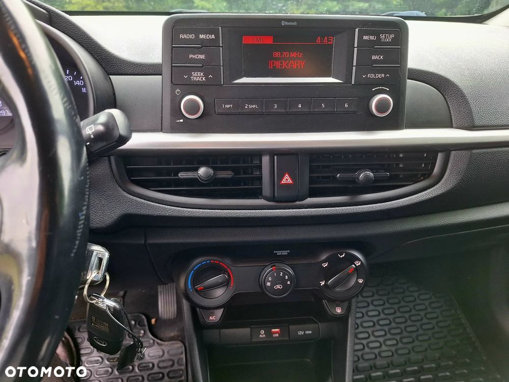 Kia Picanto 1.0 Business Line Plus - 33