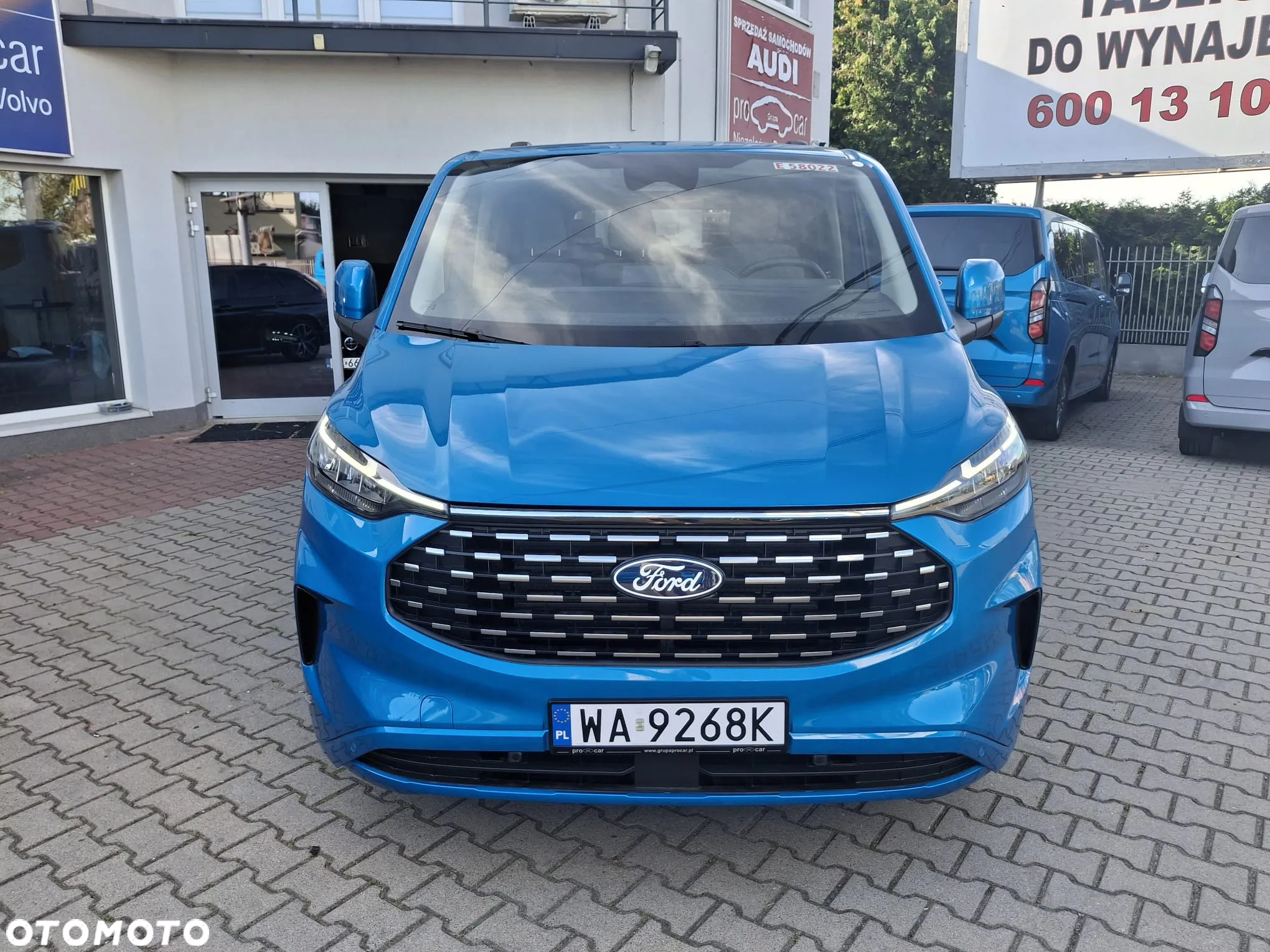 Ford Tourneo Custom 320 L2H1 VA Autm TitaniumX - 3