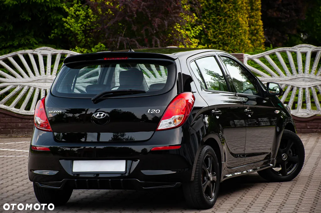 Hyundai i20 1.25 Wersja Jubileuszowa - 24