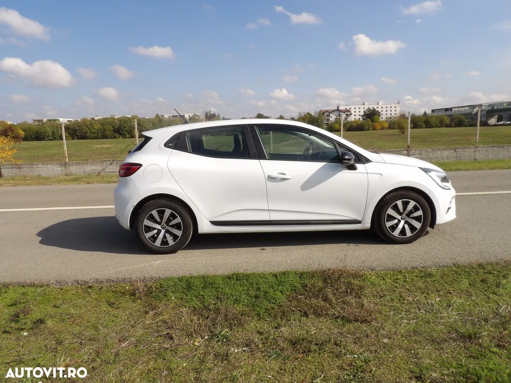 Renault Clio - 7