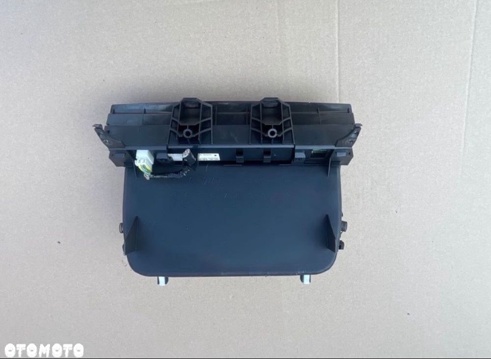 GJ6AG0245A schowek wyświetlacz konsoli mazda 6 gg gy - 3