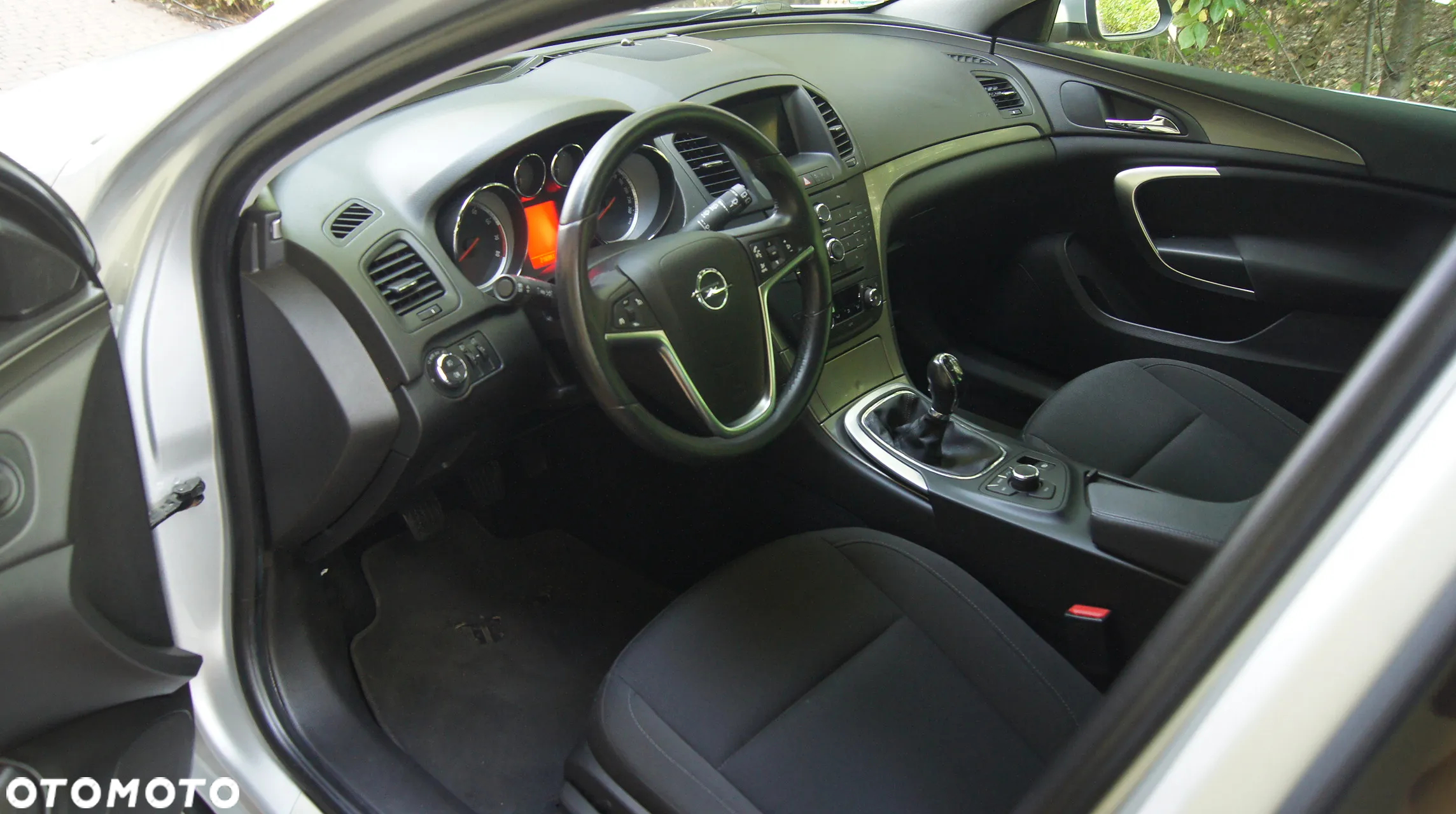 Opel Insignia 1.8 Sports Tourer - 11