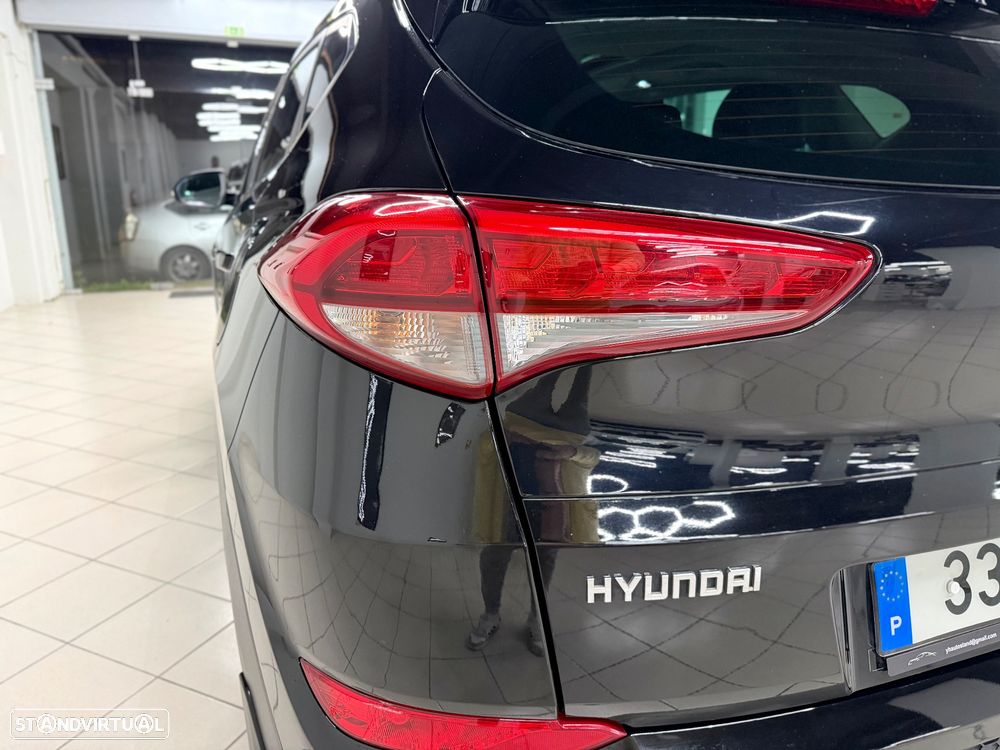 Hyundai Tucson 1.7 CRDi Executive - 9