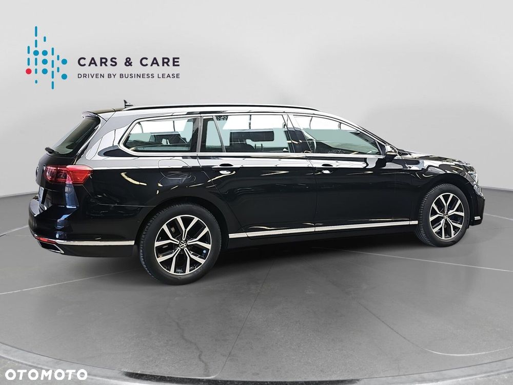Volkswagen Passat - 28