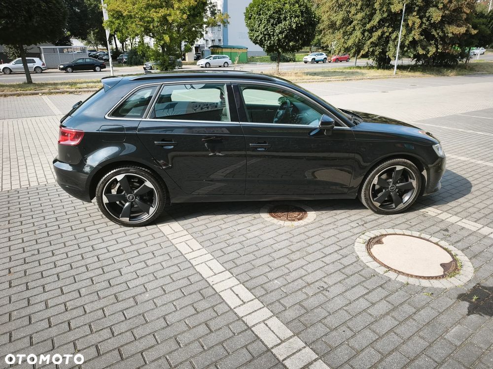Audi A3 Sportback 2.0 TDI (clean diesel) quattro S tronic Ambiente - 7
